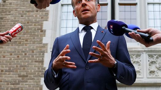 Macron tilda a Putin de depredador, ogro y fuerza desestabilizadora