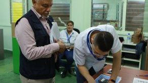 Partido Popular vota para elegir a sus delegados distritales