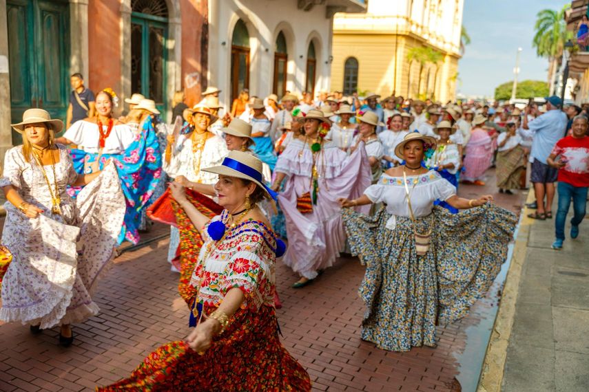 Alcaldía de Panamá y MiCultura impulsan peatonalización del Casco Antiguo