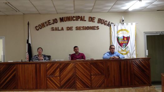Autoridades de Bugaba se quejan por apagones