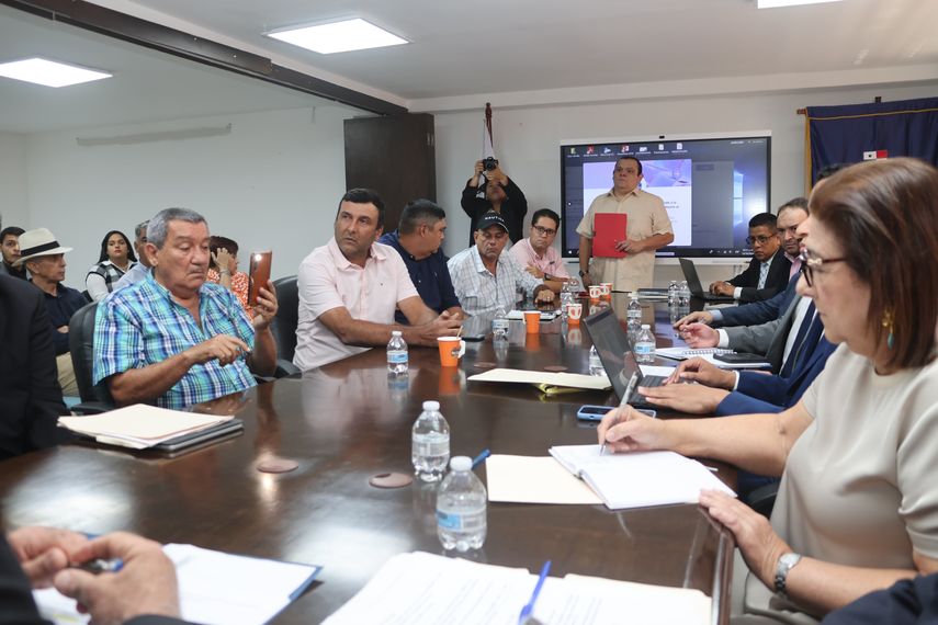 El MIDA ha pagado desde el año 2013 al 2023 un total de $22,361,745.00 en concepto de la Ley 107. El MIDA ha pagado desde el año 2013 al 2023 un total de $22,361,745.00 en concepto de la Ley 107.