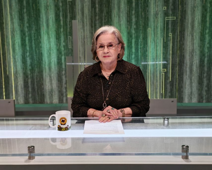 Leonor Calderón cuestiona eliminación del Ministerio de la Mujer