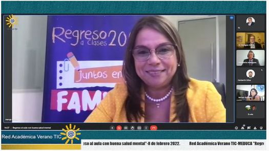 Comunidad educativa reciben capacitación en salud mental