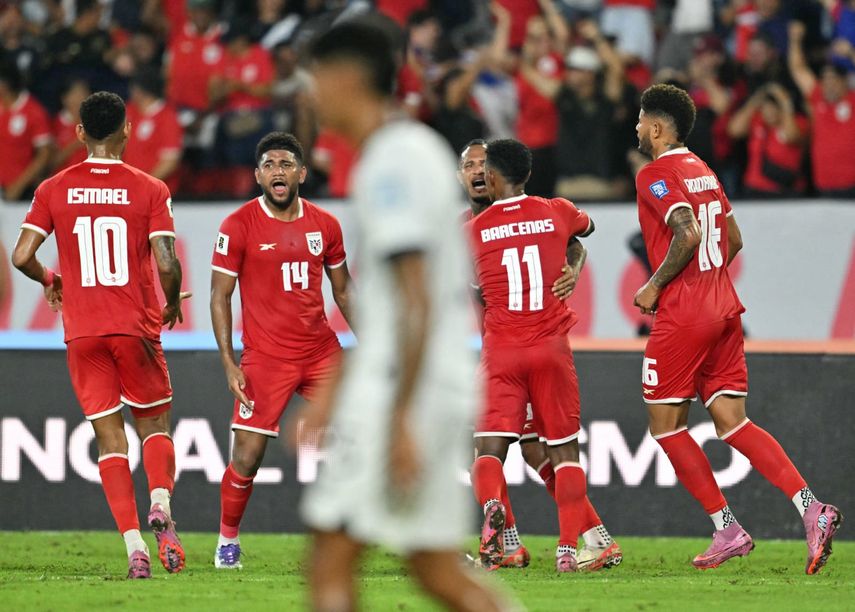 Panamá en tercera posición del Grupo A, tras empatar frente a Guatemala