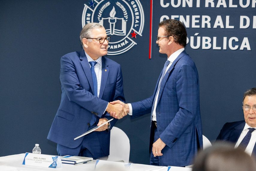 Realizan primera reunión de transición en la Contraloría General de la República