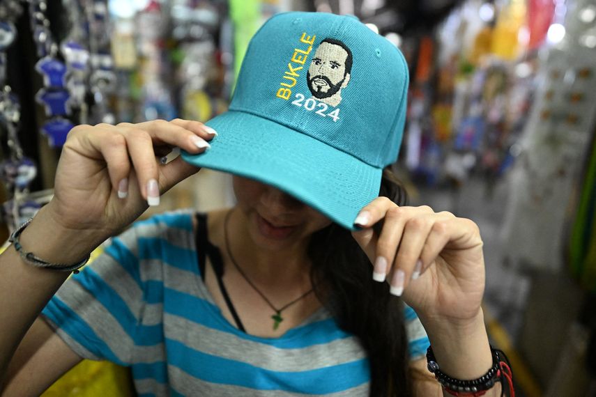 El Salvador: La Bukelemanía anima una elección sin sorpresa