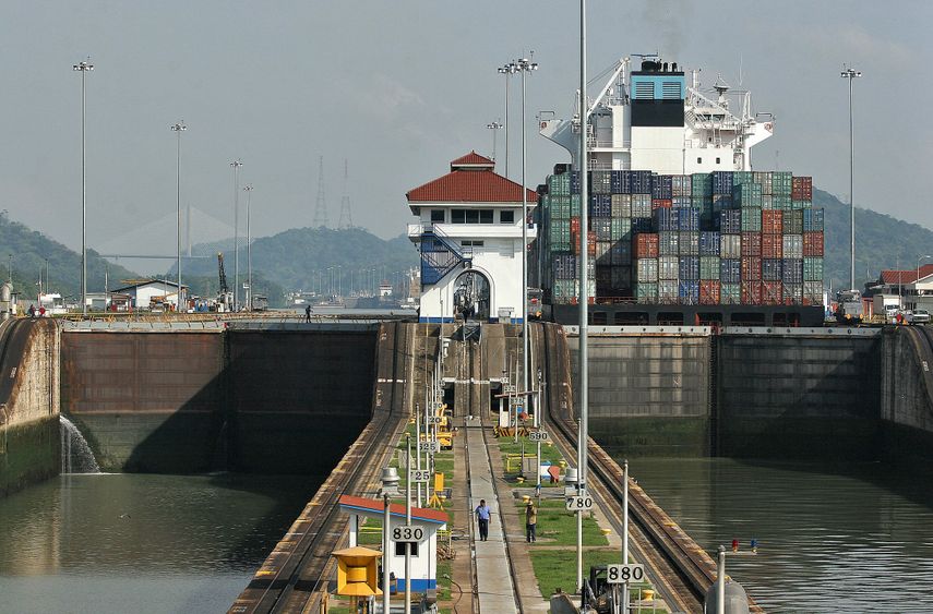 El Canal de Panamá sigue en la mirada del presidente de EEUU