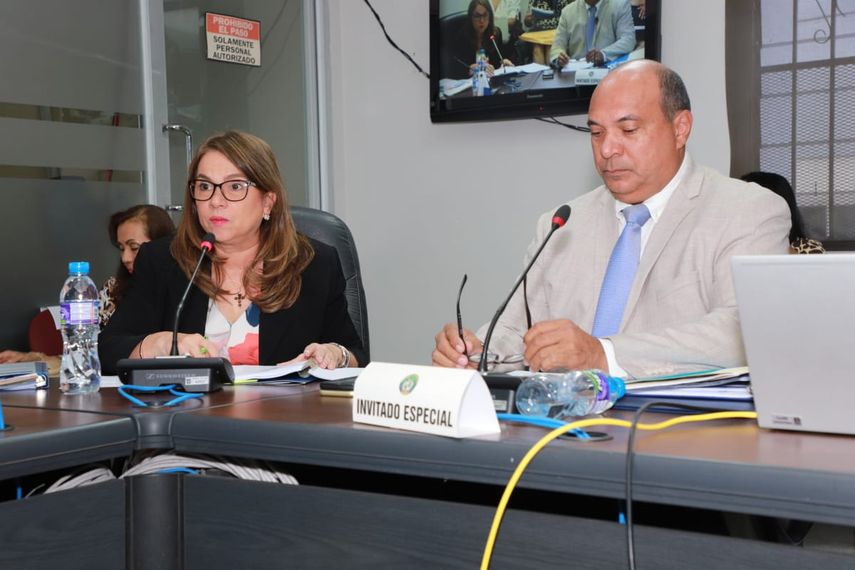 Asamblea avala traslados de partidas al Meduca