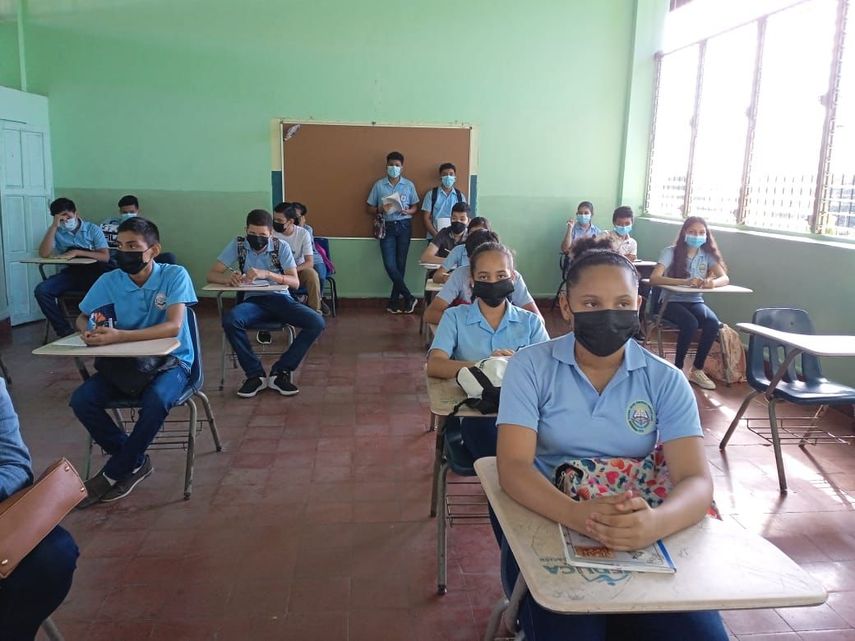 Más de 143 mil estudiantes retorna a clases este lunes