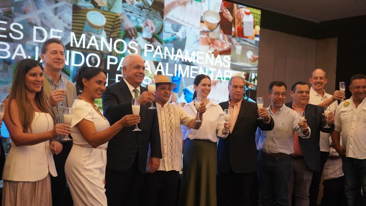 Impulsan en Panamá consumo de la producción local de lácteos. Impulsan en Panamá consumo de la producción local de lácteos.