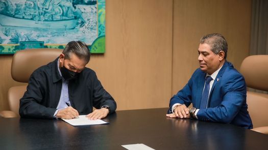 Gobierno aumenta B/. 200 al monto de la pensión que reciben afectados por el Dietilenglicol