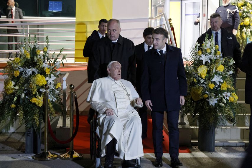 Papa Francisco se reunió con el presidente de Francia, Emmanuel Macron