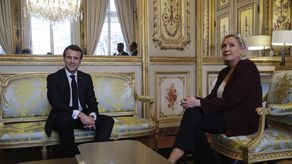 Francia elige a su presidente con Macron y Le Pen como favoritos