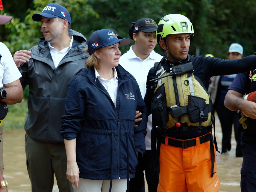 Afectados por inundaciones en Veraguas reciben ayuda humanitaria
