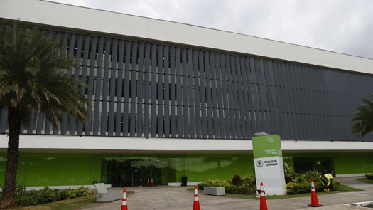 Ciudad de la Salud busca cómo cerrar la brecha entre sanidad pública y privada