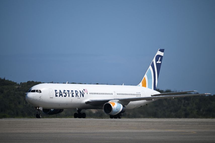 Llega a Venezuela primer vuelo con migrantes deportados desde EEUU tras caída de Maduro