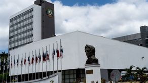 Asamblea Nacional viola la ley al aumentar nuevamente su presupuesto