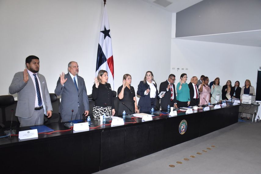Diputado Alaín Cedeño presidirá la Comisión de Asuntos Municipales de la Asamblea