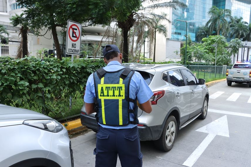 ATTT emite más de 150 infracciones emitidas en operativo Mal Parqueados