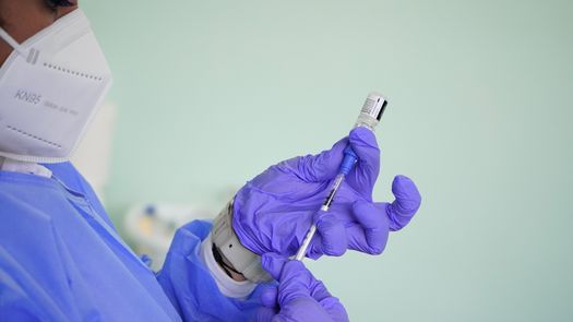 Minsa autoriza cuarta dosis contra el coronavirus