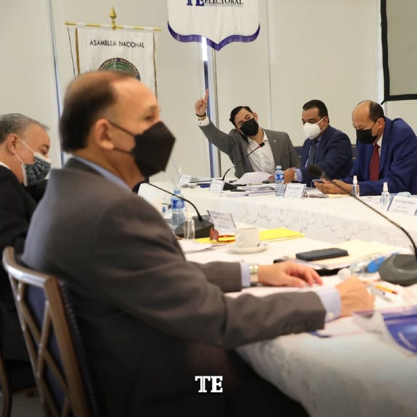 El magistrado presidente del Tribunal Electoral, Heriberto Araúz, detalló cuales fueron los avances dentro de la mesa técnica de las reformas electorales.