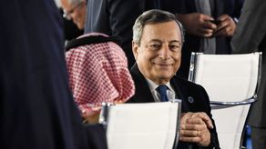 Renuncia el primer ministro de Italia