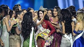 La Miss México Fátima Bosch se coronó Miss Universo 2025 este viernes en Tailandia, luego de haber protagonizado a principios de mes un dramático altercado con un ejecutivo del certamen que desató una ola de apoyo feminista a la concursante.