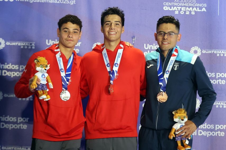 Oro y plata para la natación panameña en los Juegos Centroamericanos