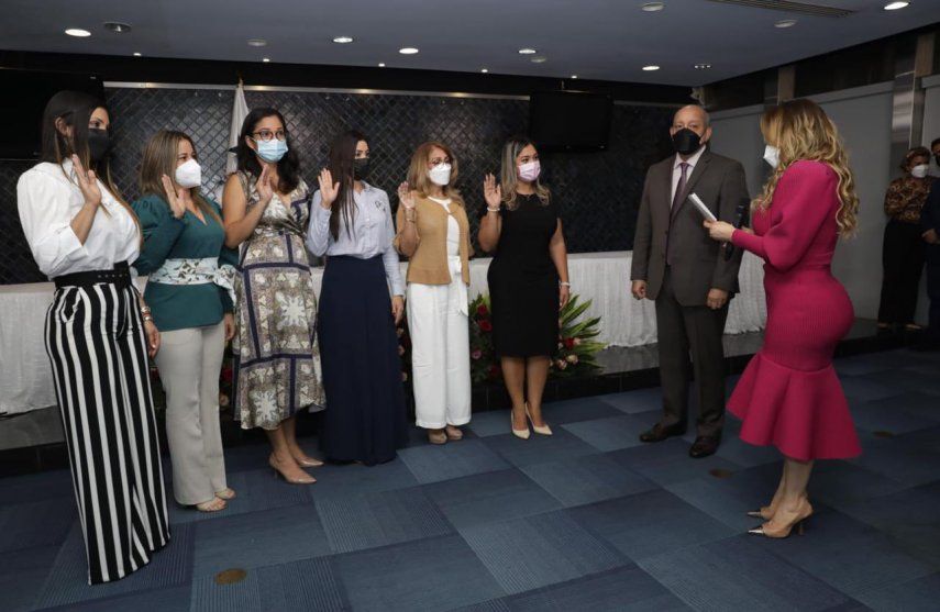 Para la presidenta de ACONDIP de la Asamblea Nacional, resulta importante visibilizar el rol y el trabajo de la mujer en las áreas más vulnerables.