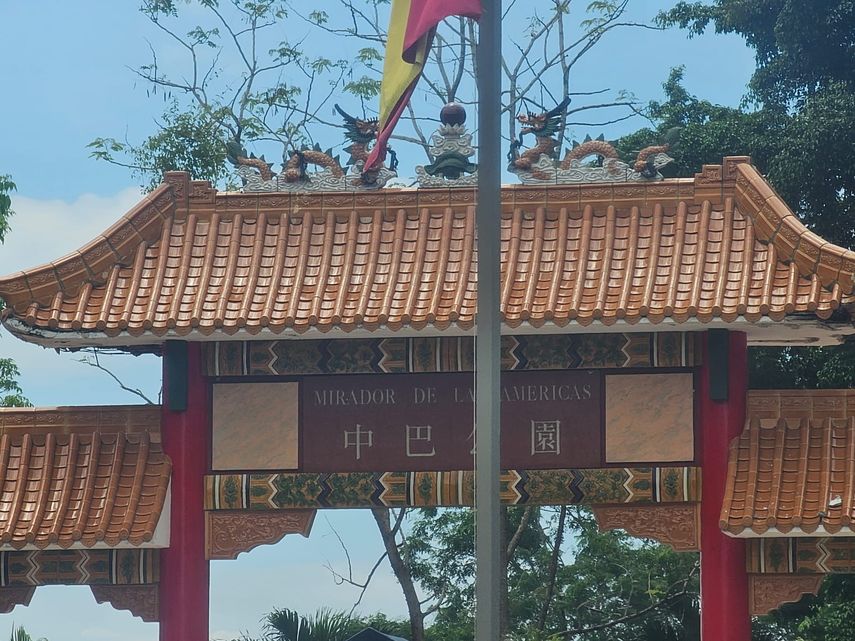 Monumento chino fue demolido en Panamá en horas nocturnas.