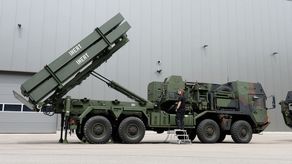 Ucrania anuncia el despliegue de sofisticado sistema de artillería alemán