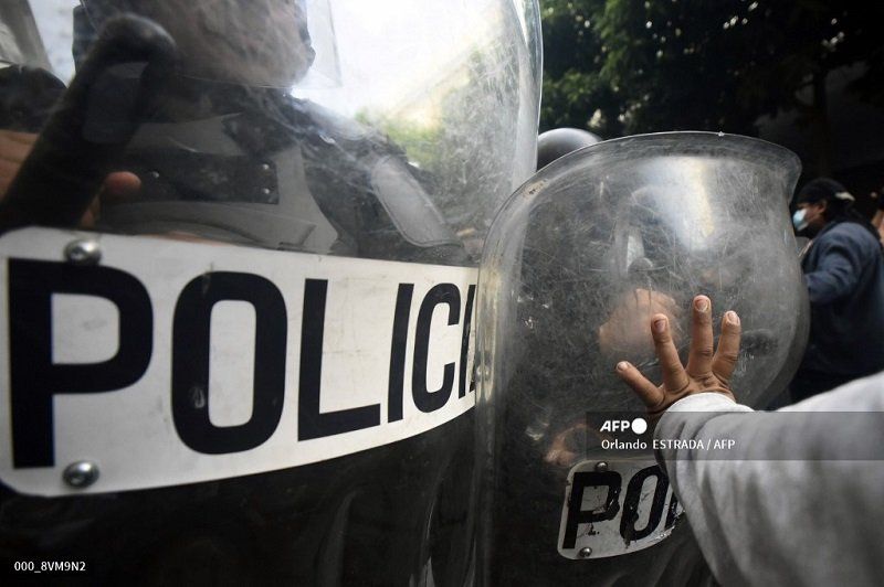 Guatemala busca desactivar banda narcotraficante integrada por policías