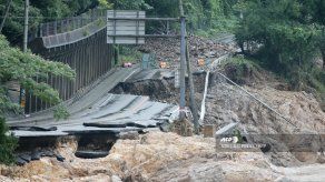 Japón intensifica operaciones de rescate tras devastadoras inundaciones