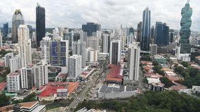 La Fundación Planta de Generación de Energía Social (PGES) presentó a funcionarios del Ministerio de Economía y Finanzas (MEF) el Estudio de Condiciones y Bienestar de Vida 2024, un informe que ofrece una visión actualizada sobre la situación socioeconómica del país y cómo perciben los panameños su calidad de vida.