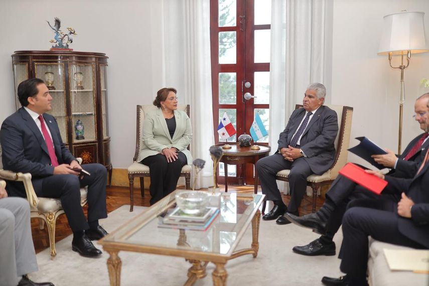 Mulino y Castro Coinciden en prioridades regionales: democracia, migración y comercio. Mulino y Castro Coinciden en prioridades regionales: democracia, migración y comercio.