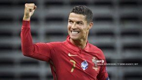 Cristiano Ronaldo marca su  gol 100 con Portugal