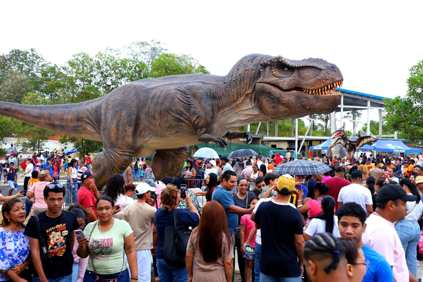 Cerca de 30 mil personas han visitado el Parque Temático “Tierra Jurásica”