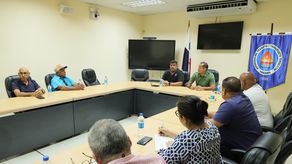 El aumento en los costos del combustible llevó a la instalación de una mesa de diálogo entre la Autoridad del Tránsito y Transporte Terrestre (ATTT) y dirigentes del transporte de Panamá Oeste, con el objetivo de evitar un incremento en las tarifas al usuario.