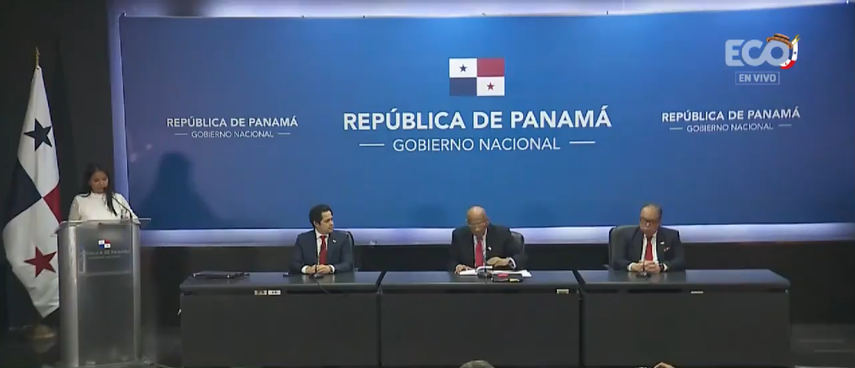 El director de la Caja del Seguro Social (CSS), Enrique Lau Cortés, confirmó este lunes que, por el momento, no se realizará el aumento a jubilados y pensionados que perciben menos de B/. 350.00 al mes. El director de la Caja del Seguro Social (CSS), Enrique Lau Cortés, confirmó este lunes que, por el momento, no se realizará el aumento a jubilados y pensionados que perciben menos de B/. 350.00 al mes.