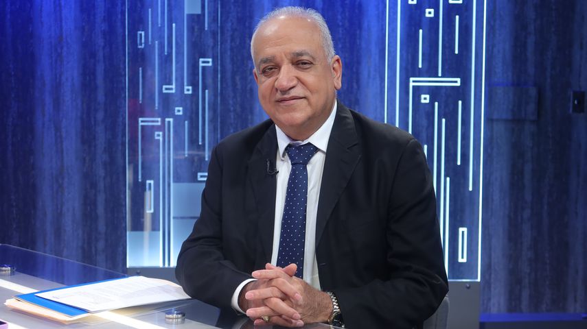 Camacho: no me temblará la mano para beneficiar a Martinelli