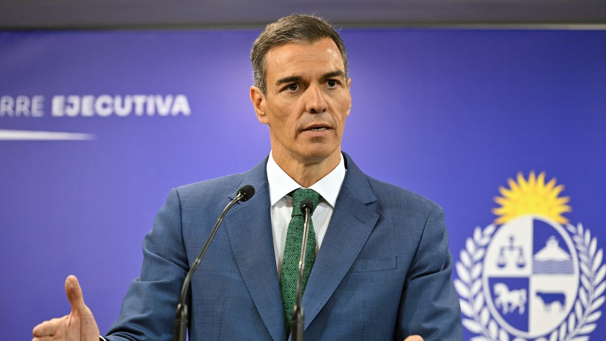 Pedro Sánchez pide a Delcy Rodríguez que continúe la liberación de presos políticos Pedro Sánchez pide a Delcy Rodríguez que continúe la liberación de presos políticos