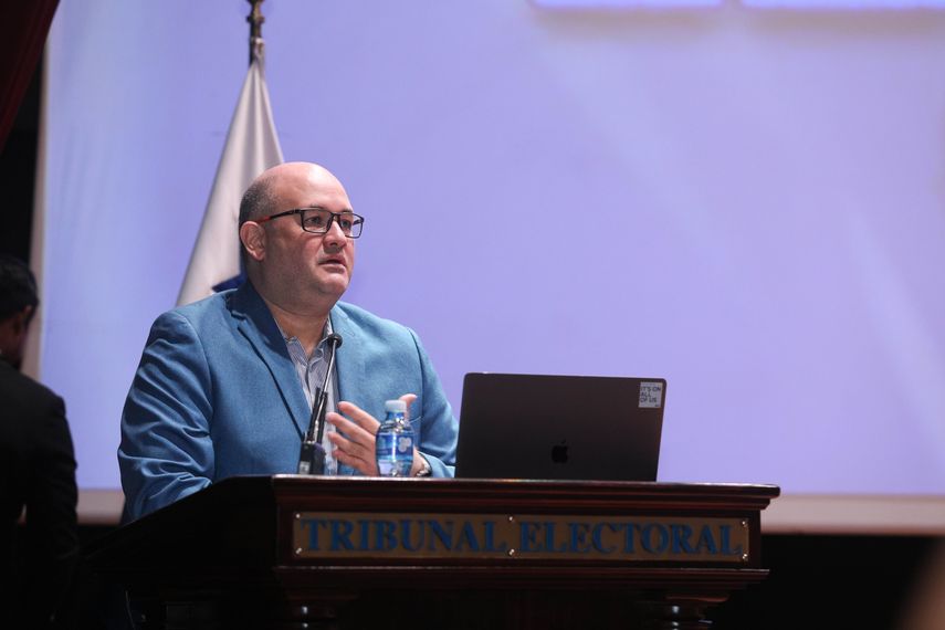 Tribunal Electoral y META debaten sobre violencia política