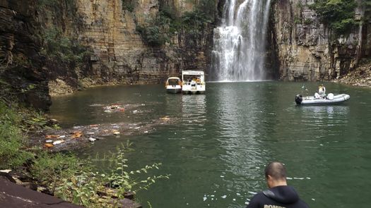 Al menos 5 muertos y 20 desaparecidos tras desprendimiento de rocas en Brasil