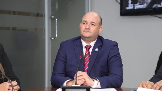 El magsitrado Alfredo Juncá fue presidente del Tribunal Electoral. El magsitrado Alfredo Juncá fue presidente del Tribunal Electoral.