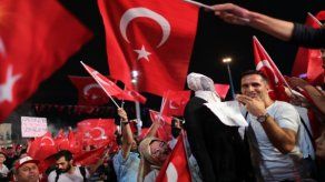 Turquía declara el estado de emergencia durante tres meses