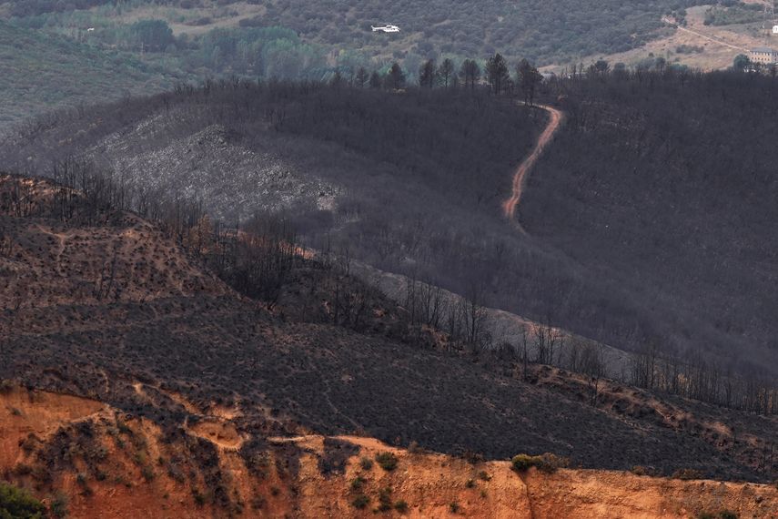 España da por finalizada la emergencia por la ola de incendios forestales