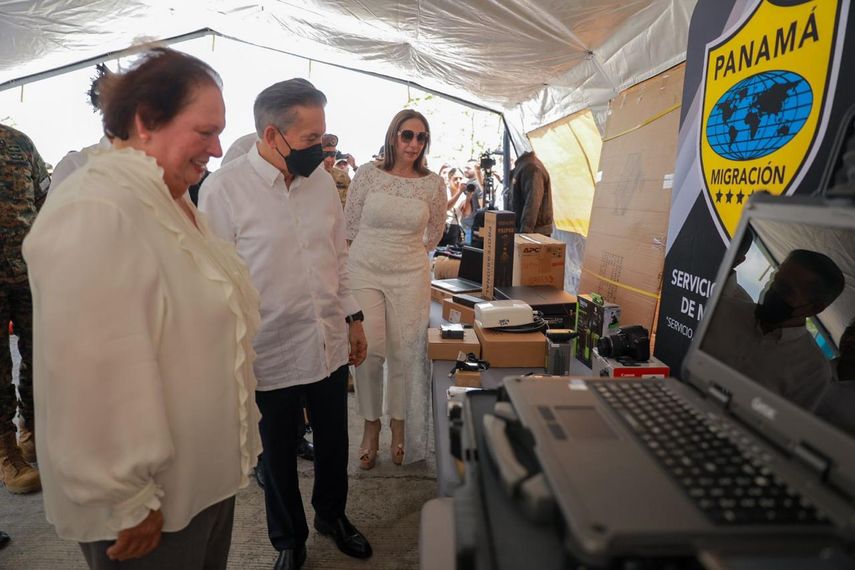 El presidente Cortizo agradeció el aporte de los Estados Unidos para reforzar la seguridad, mejorar la capacidad de respuesta y poder desmantelar las organizaciones criminales que operaban desde Panamá. El presidente Cortizo agradeció el aporte de los Estados Unidos para reforzar la seguridad, mejorar la capacidad de respuesta y poder desmantelar las organizaciones criminales que operaban desde Panamá.