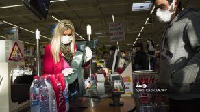 Francia pide ir a trabajar para garantizar seguridad económica