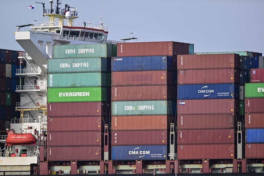 Aumenta el movimiento de contenedores en puertos de Panamá