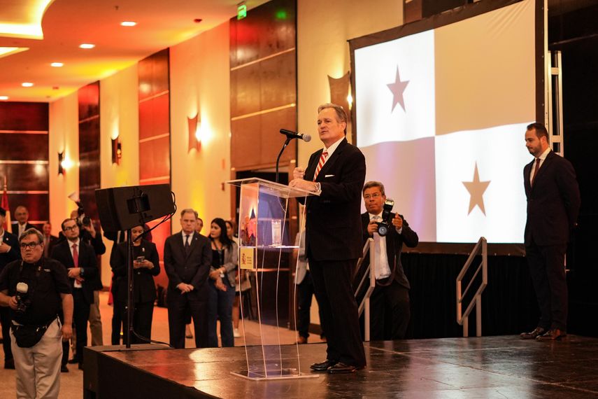 Juan Carlos Navarro destaca fortaleza de las relaciones entre Panamá y España